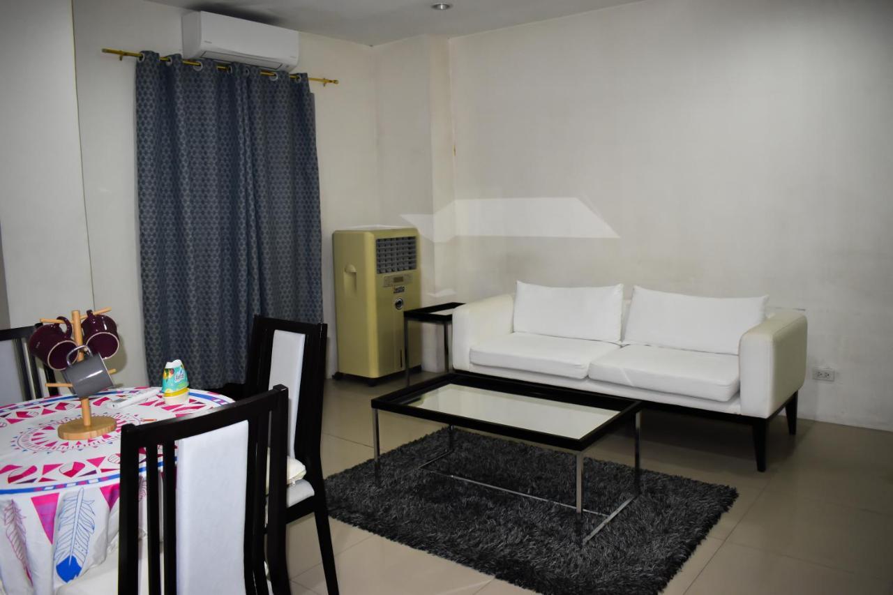 Happy Homes Manila Bagian luar foto